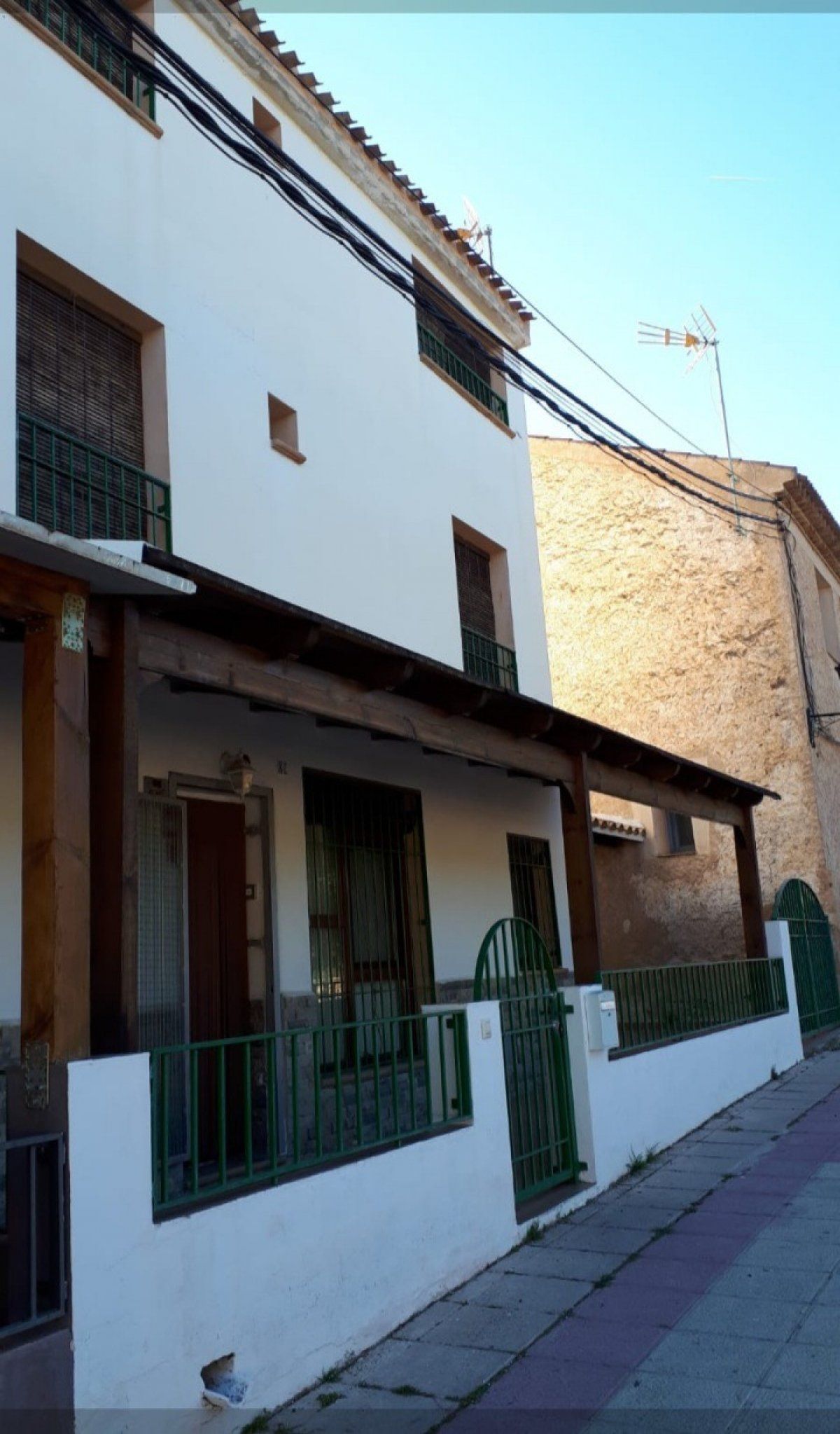 Vista exterior de Dúplex en venta en Letur con Aire acondicionado, Calefacción y Trastero