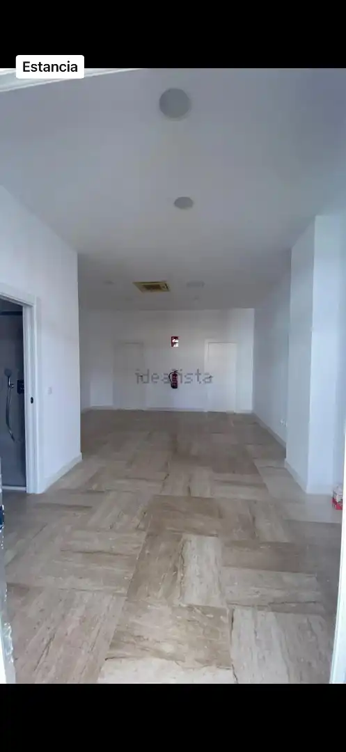 Business premises for sale in Calle Altamar