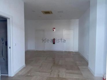 Business premises for sale in Calle Altamar
