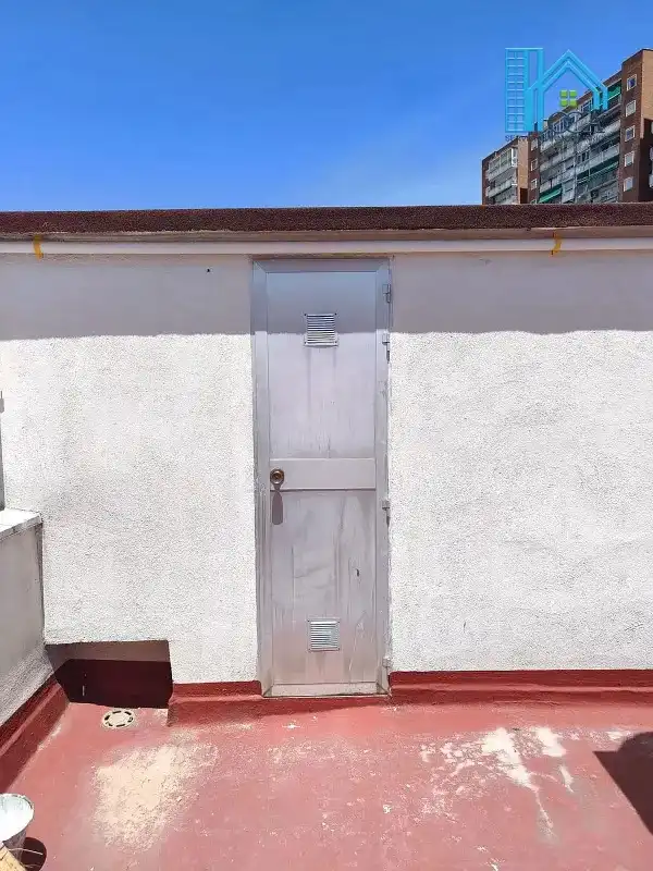 Exterior view of Flat for sale in Madrid  with Air Conditioner