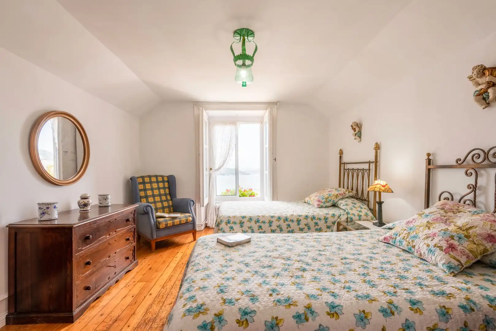 Habitación de Casa o chalet de alquiler en Redondela con Calefacción, Jardín privado y Parquet