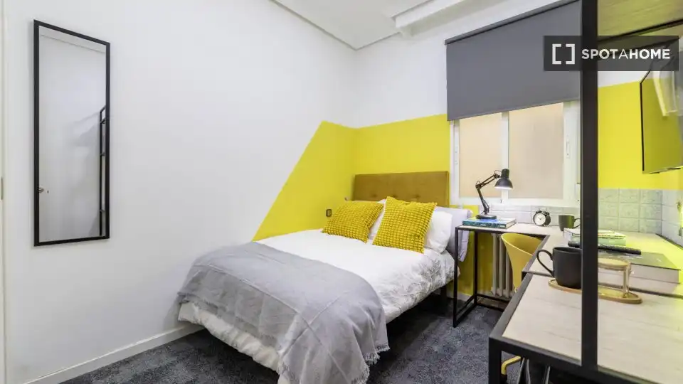 Habitación en Goya