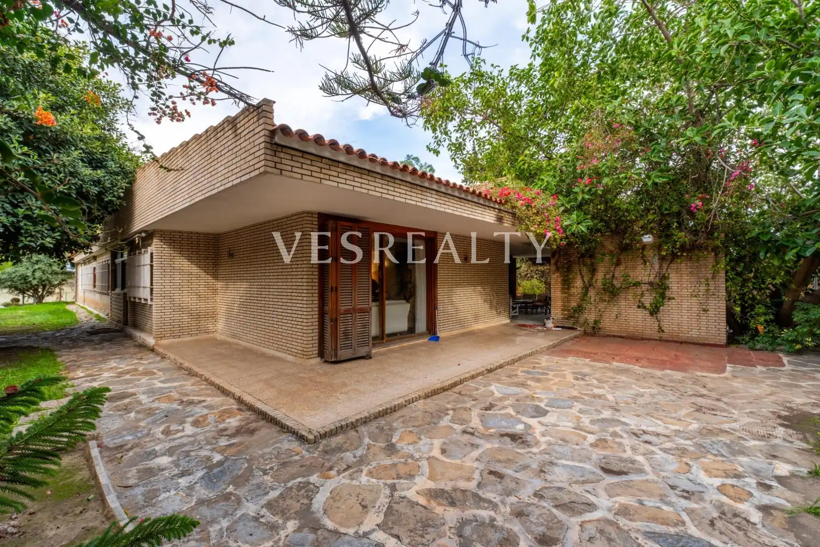 Chalet con terraza en venta en Garbinet - Vistahermosa, imagen 3