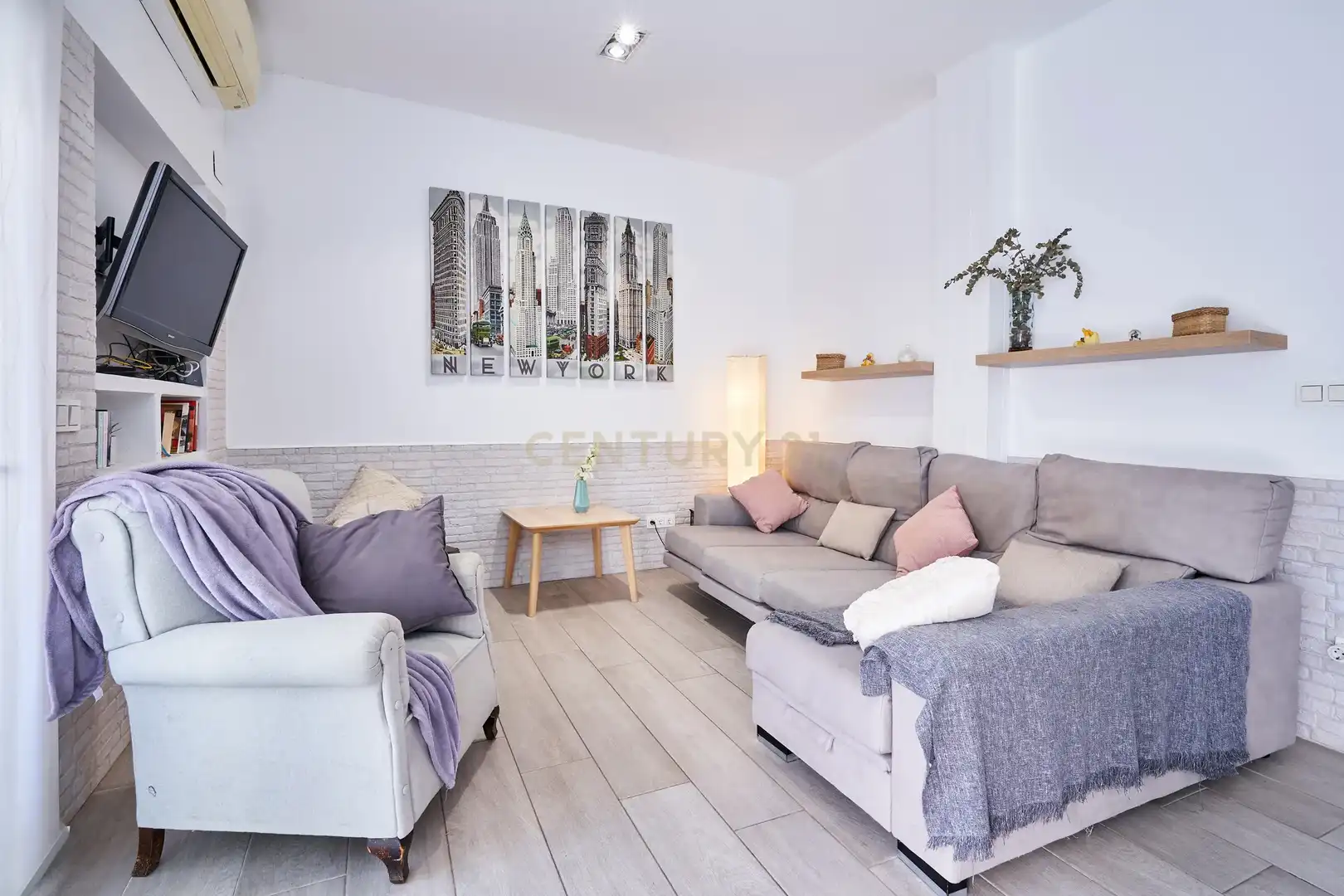 Houses for sale in Carrer de César Cataldo, 55, Benicarló, Spain, 55, Puerto