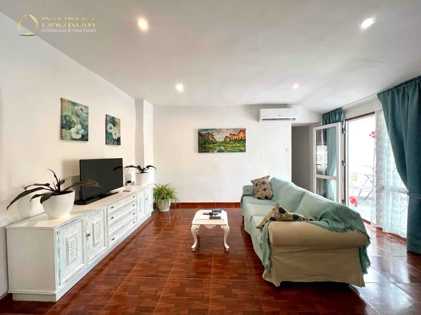 Sala d'estar de Àtic en venda en Xàtiva amb Aire condicionat, Terrassa i Traster