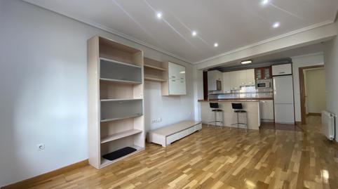 Foto 2 von Wohnung zum Verkauf in Torrelavega - Cl Lasaga Larreta, El Parque - Zapatón, Torrelavega