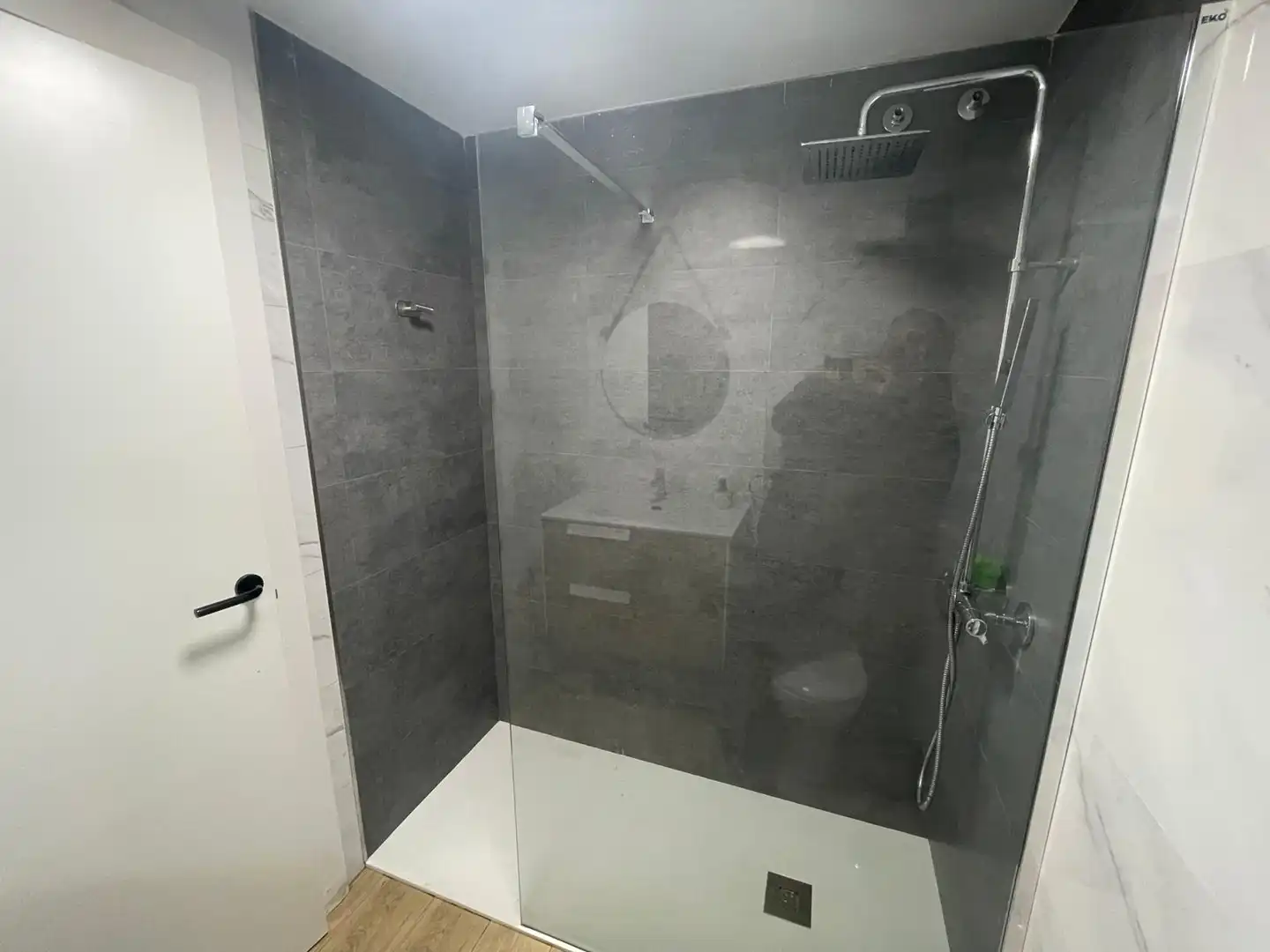 Baño de Piso en venta en Santander con Calefacción, Horno y Lavadora