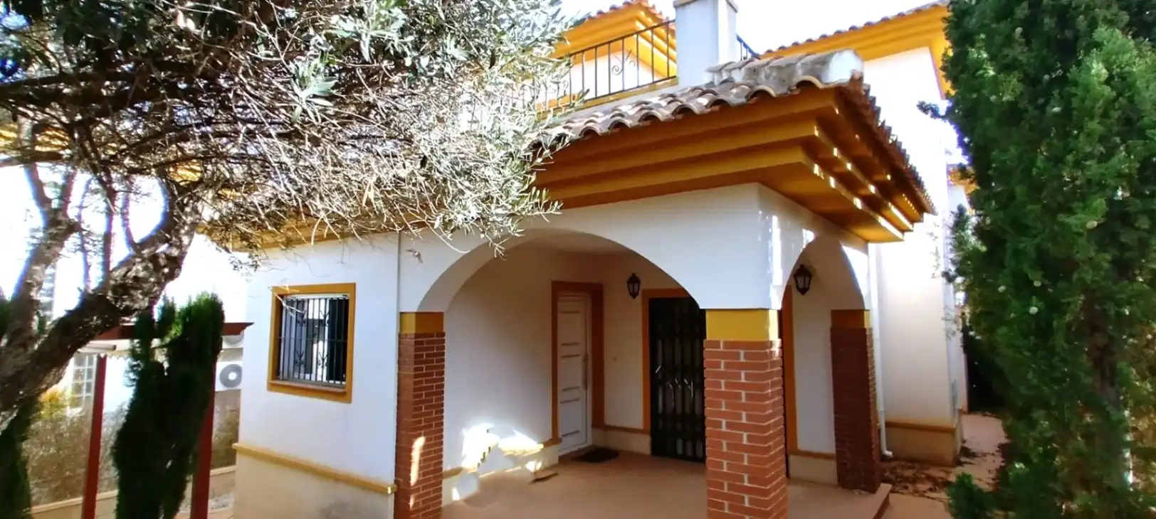 Vista exterior de Casa o chalet de alquiler en Rojales con Aire acondicionado, Calefacción y Jardín privado