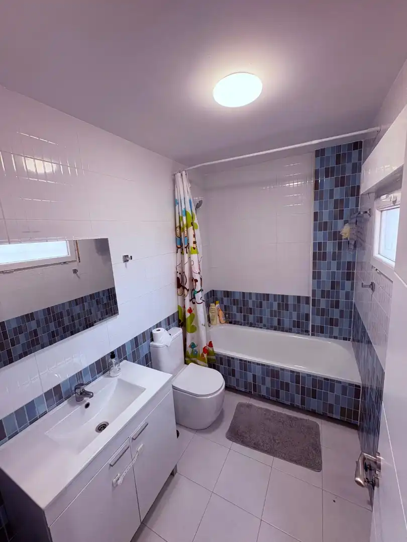 Bathroom of Detached homes for sale in Yuncos  with Air Conditioner, Terrace and Washing machine
