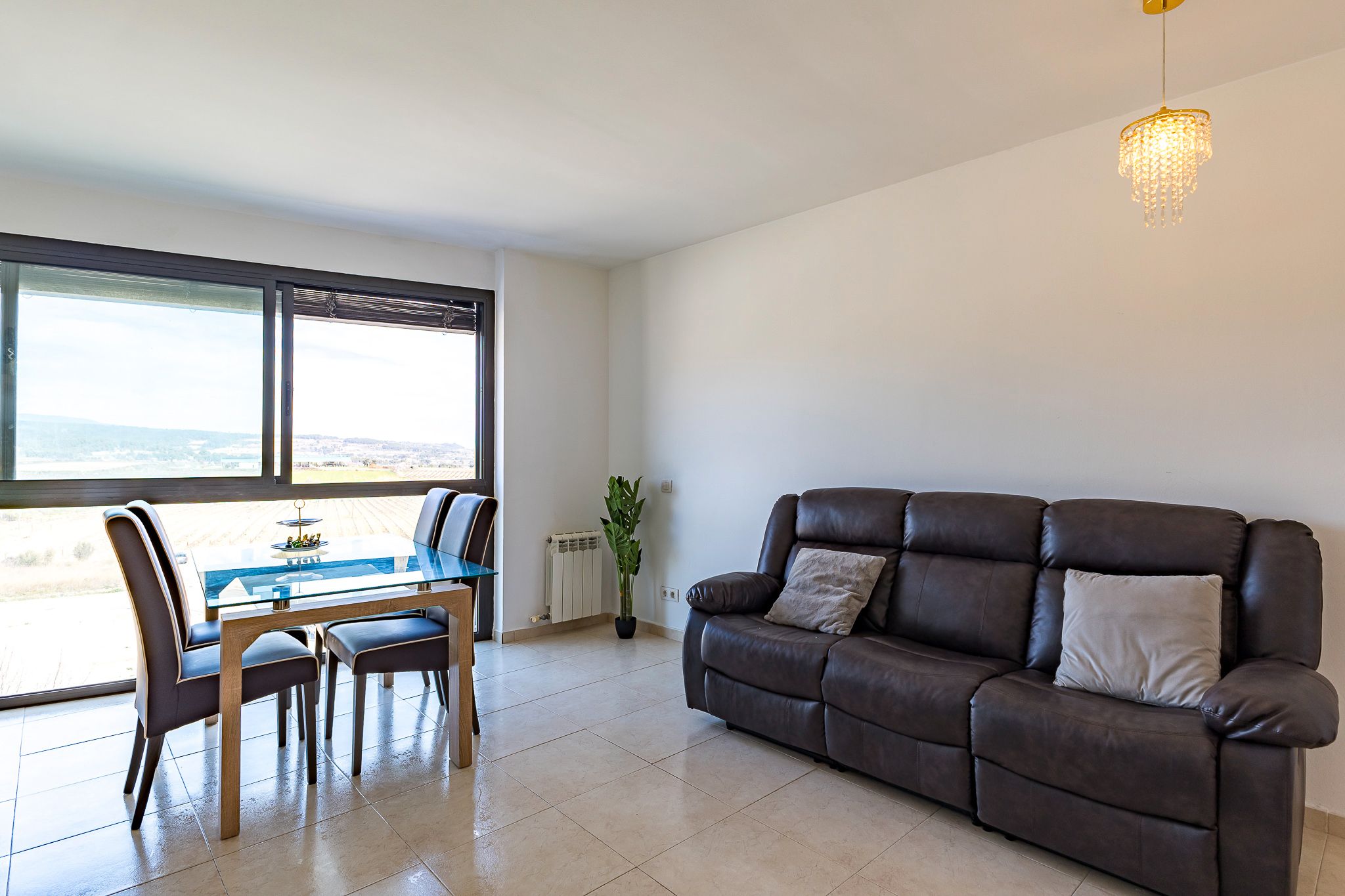 Sala d'estar de Àtic en venda en Torrelles de Foix amb Calefacció i Terrassa