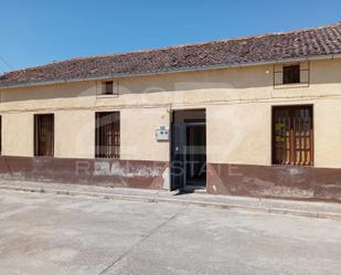 Vista exterior de Casa o xalet en venda en Escarabajosa de Cabezas