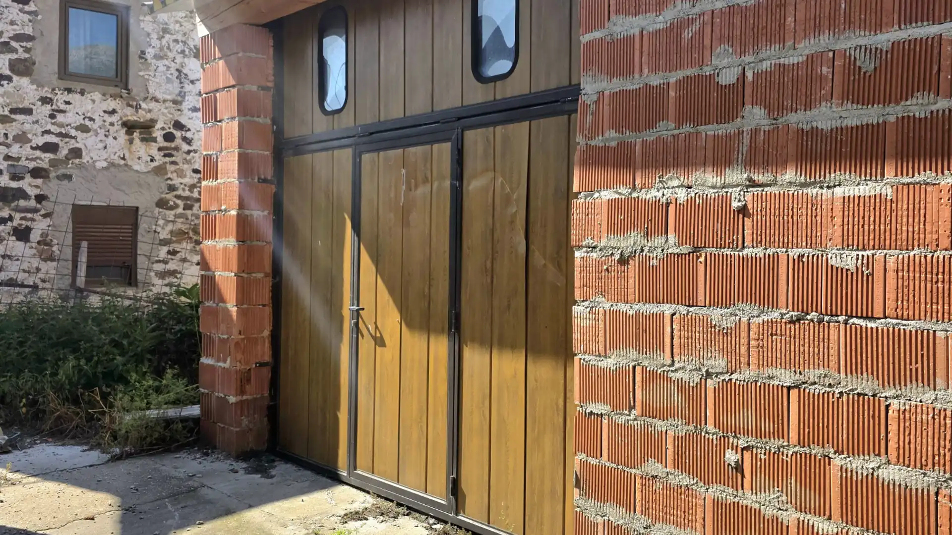 Vista exterior de Casa o chalet en venta en La Pernía  