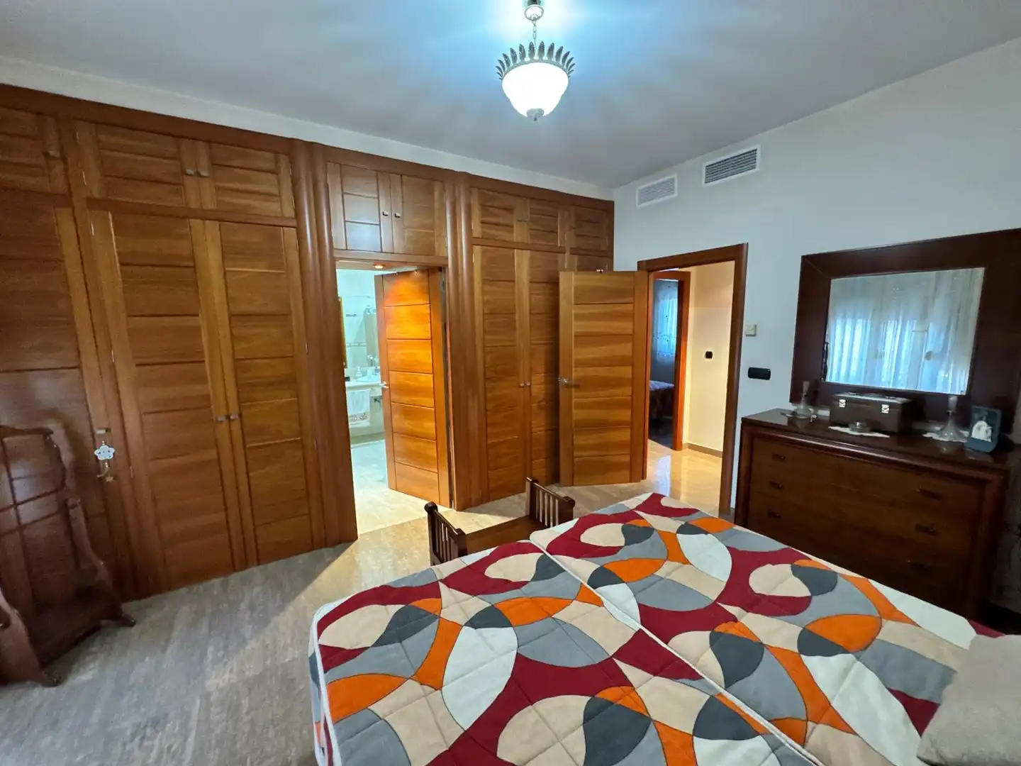 Habitación de Casa o chalet en venta en Murcia con Aire acondicionado, Calefacción y Jardín privado