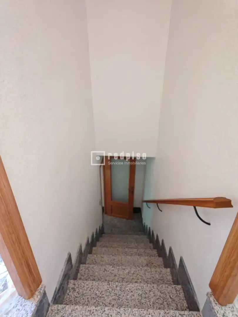 Houses for sale in Mula  with Terrace and Storage room