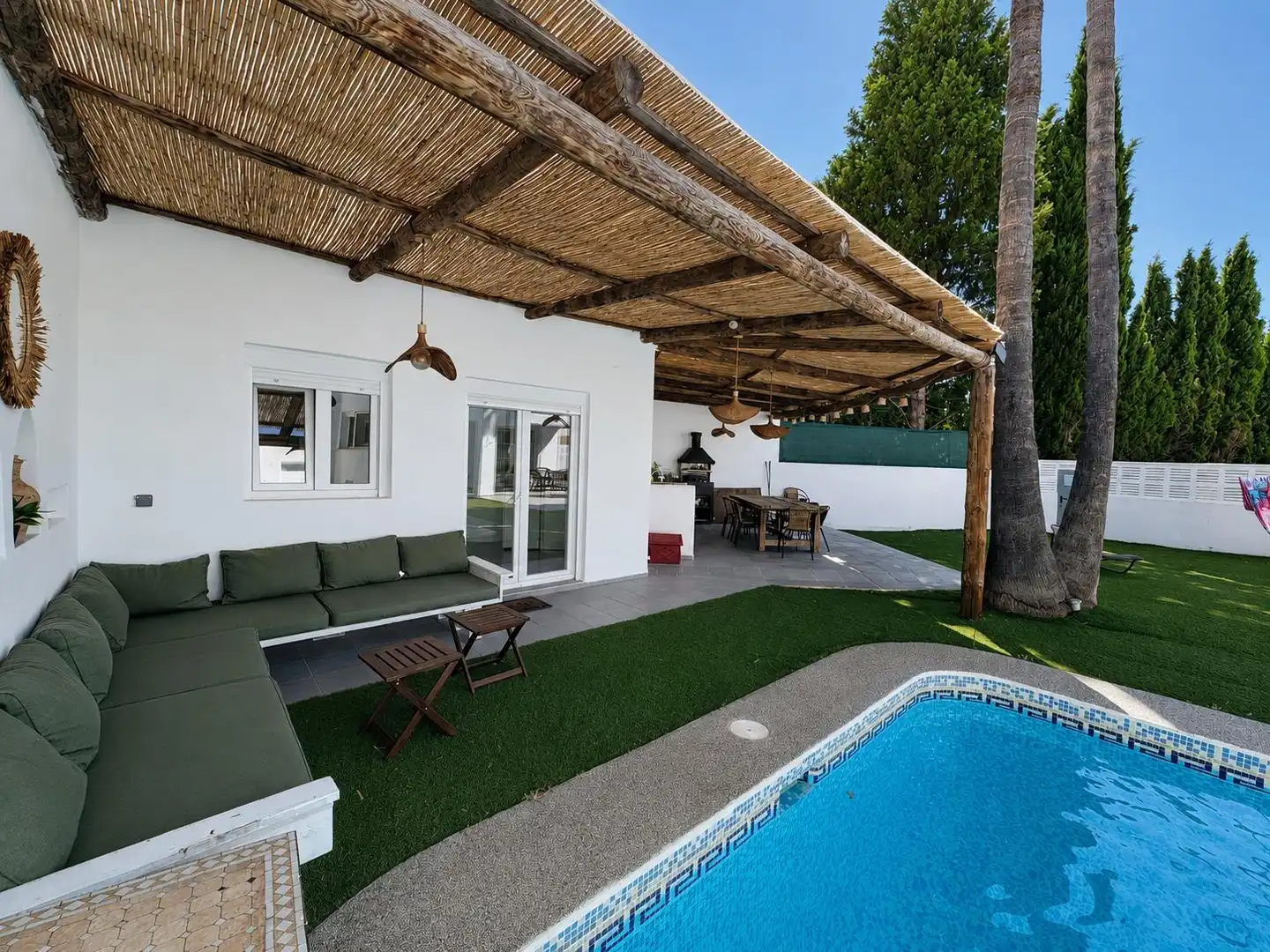 Terrace of Houses for rent in Dénia  with Air Conditioner, Heating and Private garden