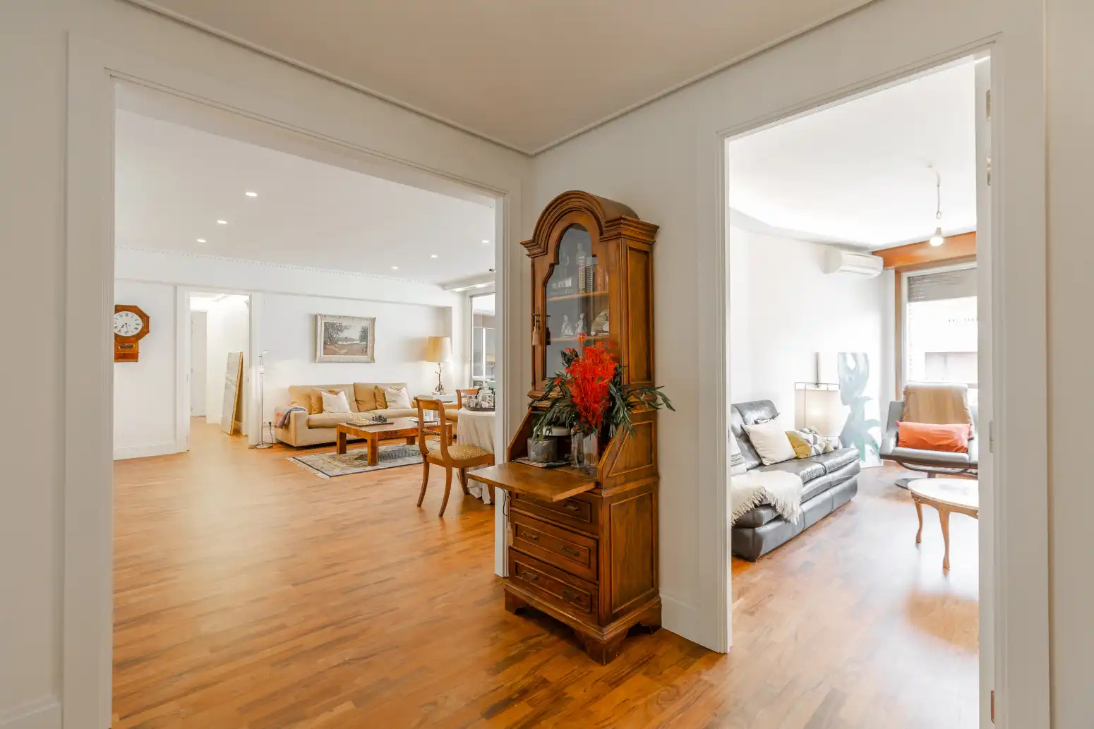 Sala de estar de Piso de alquiler en  Pamplona / Iruña con Aire acondicionado, Calefacción y Terraza