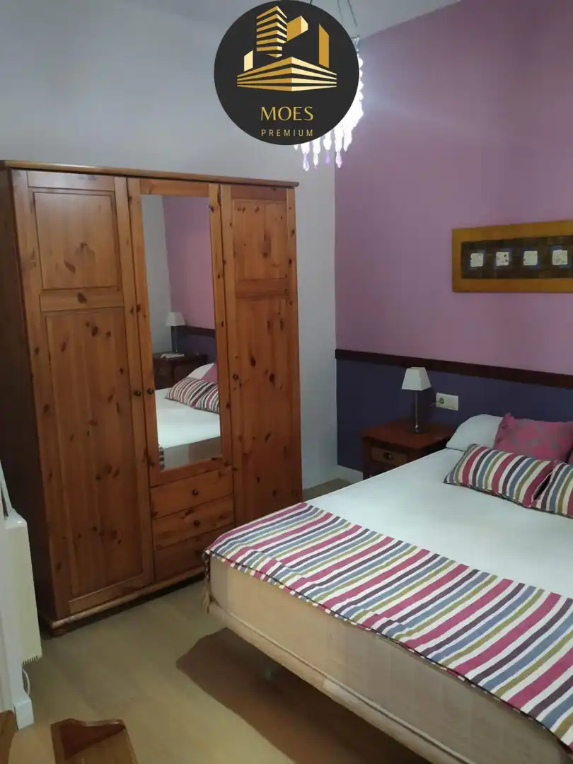 Bedroom of Houses for sale in Villacarrillo  with Air Conditioner, Private garden and Storage room