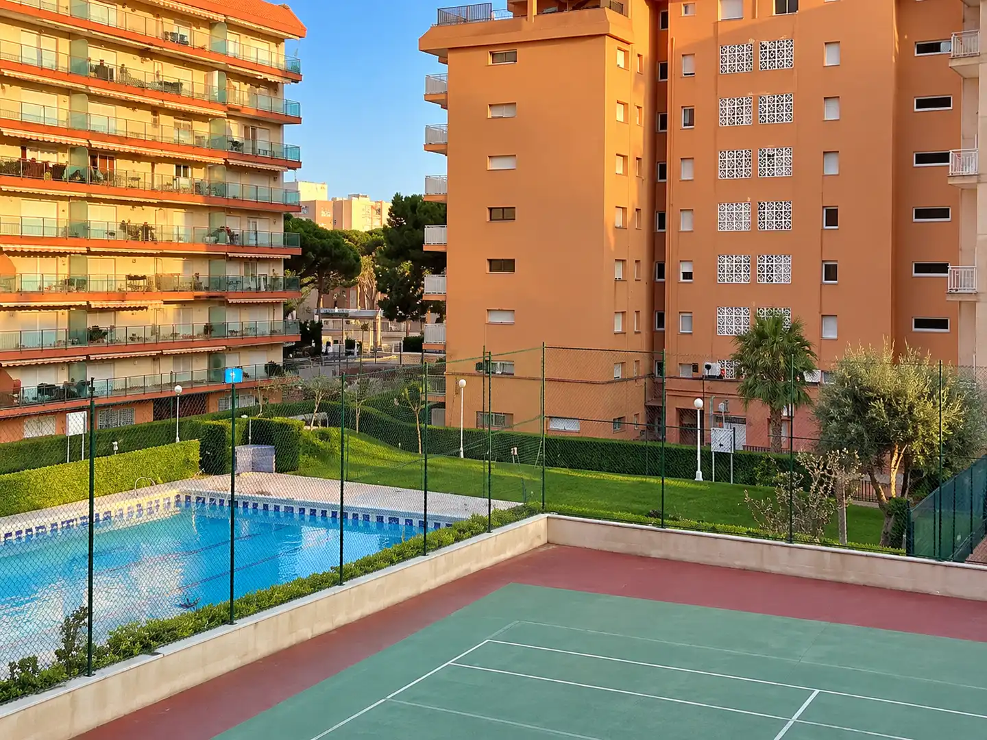 Piscina de Piso en venta en Santa Susanna, Barcelona