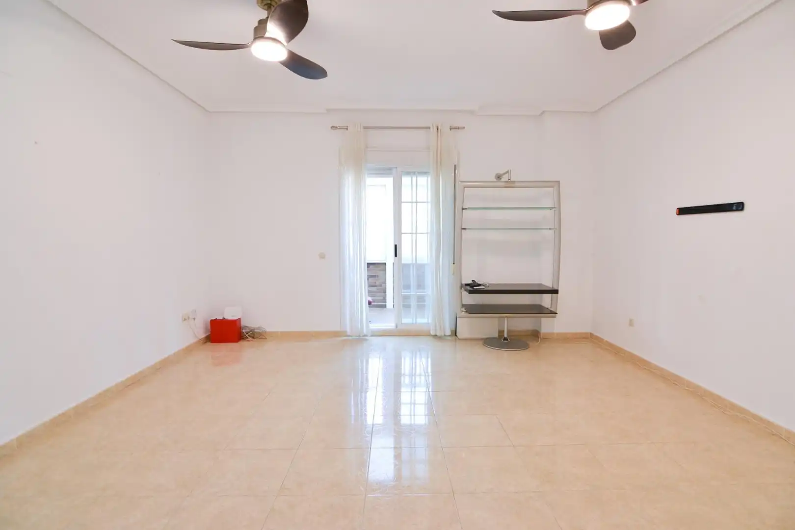 Sala de estar de Piso en venta en Villanueva del Pardillo con Calefacción, Terraza y Trastero