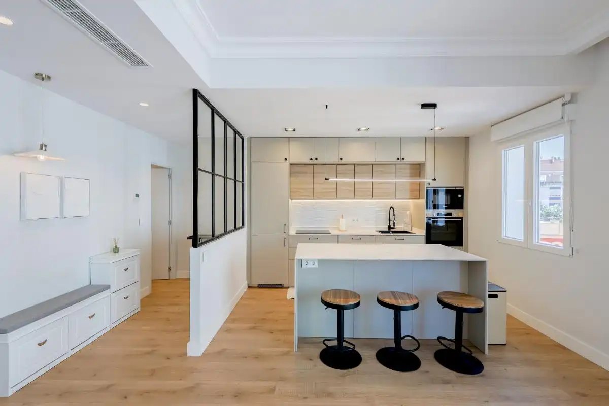 Kitchen of Flat for rent in Madrid  with Air Conditioner, Heating and Terrace