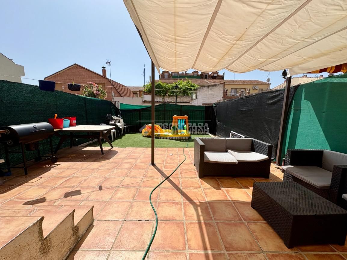 Casa adosada en venta