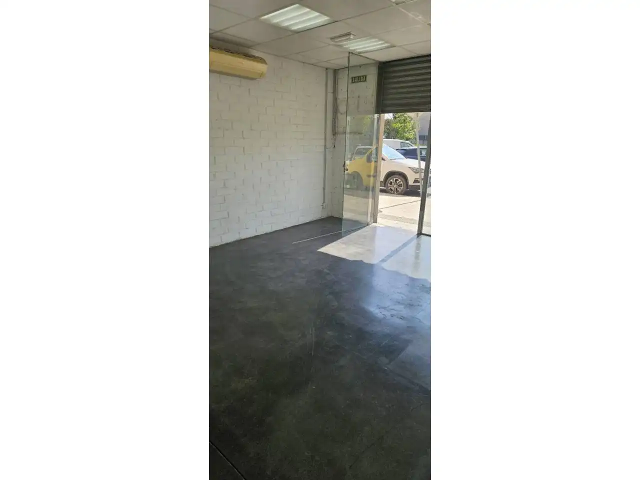 Local comercial de lloguer a Vilanova del Vallès