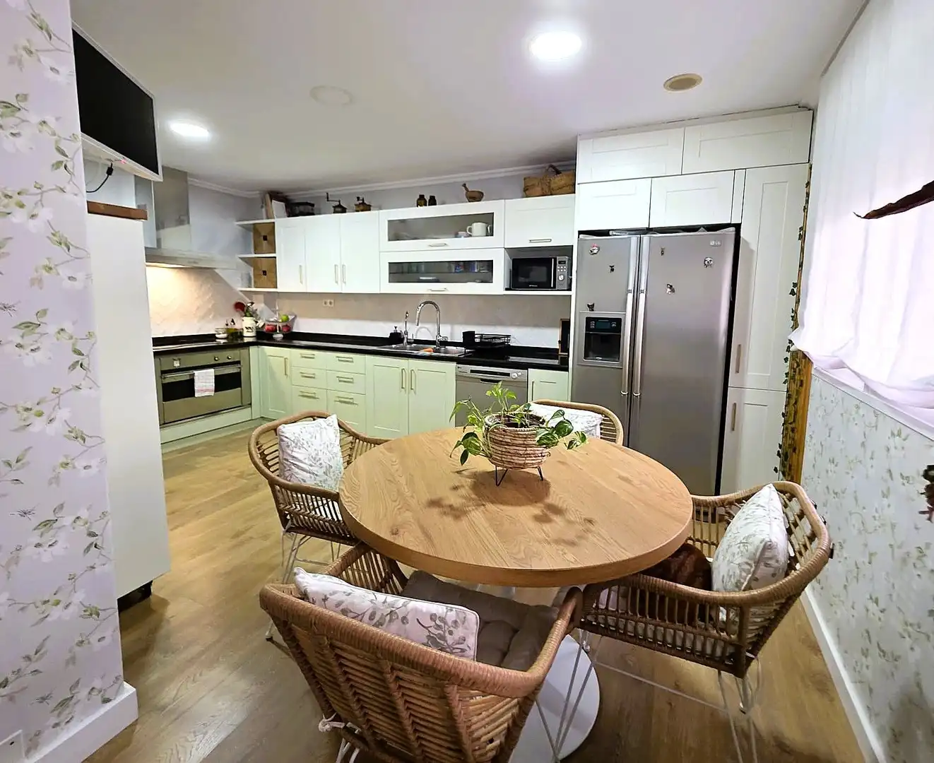Cocina de Ático en venta en Elche / Elx con Aire acondicionado, Terraza y Trastero