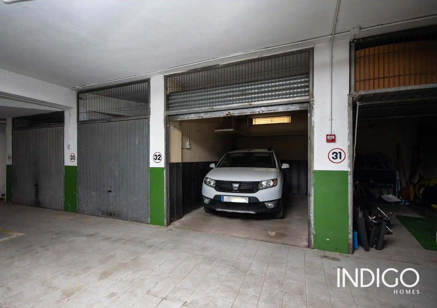Aparcament de Pis en venda en El Campello amb Aire condicionat, Calefacció i Terrassa