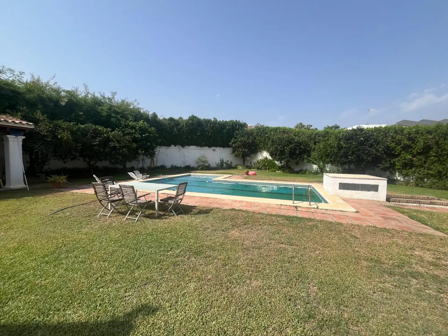 Piscina de Casa o xalet en venda en Mairena del Aljarafe amb Piscina comunitària