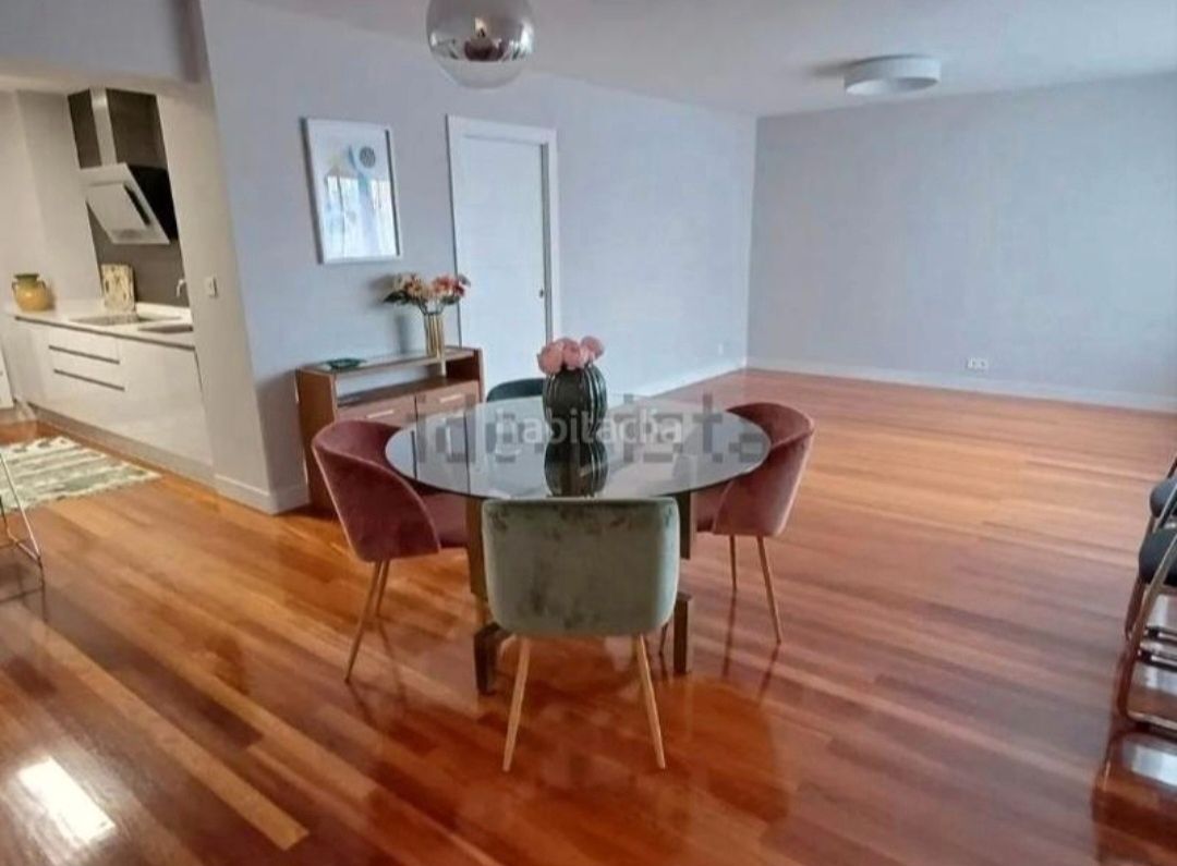 Menjador de Apartament en venda en Portugalete amb Calefacció, Parquet i Terrassa