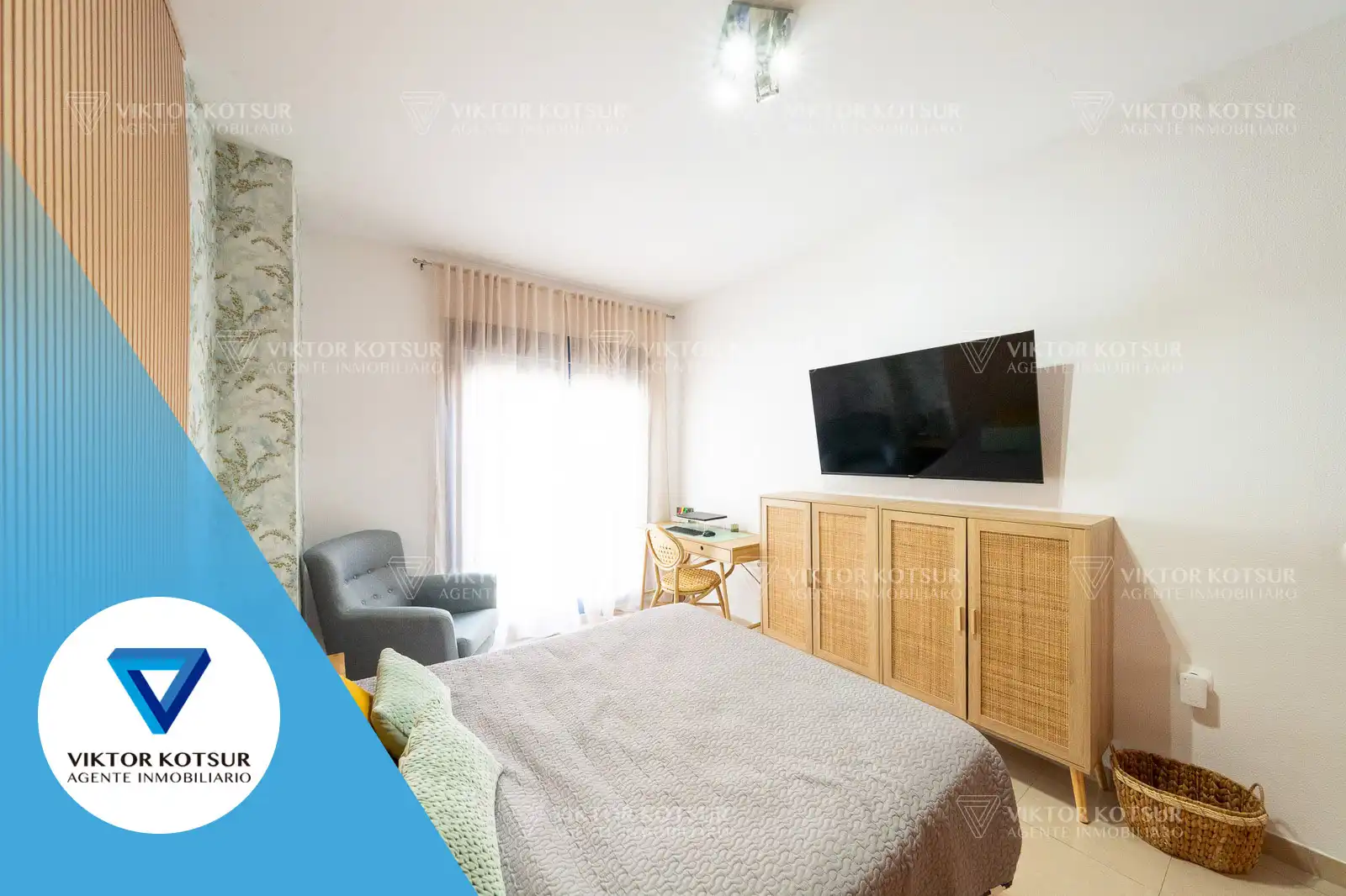 Bedroom of Flat for sale in Roquetas de Mar  with Air Conditioner, Terrace and Internet