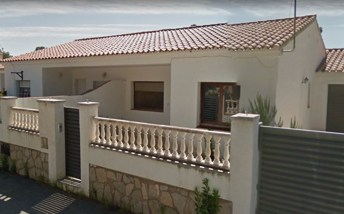 Single-family semi-detached for sale in C/ del Llobregat, El Casalot
