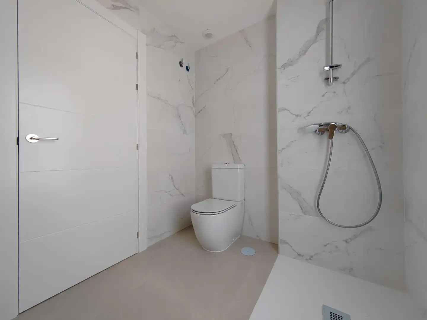 Baño de Casa o chalet de alquiler en Vélez-Málaga con Aire acondicionado, Terraza y Piscina