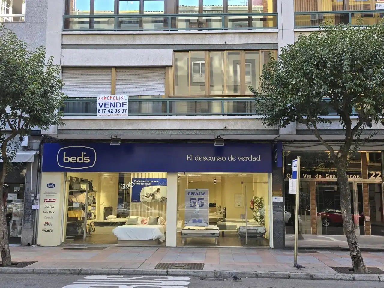 Local comercial en venda a Calle Gran Via De San Marcos 22 1 A Y C 24001 Leon