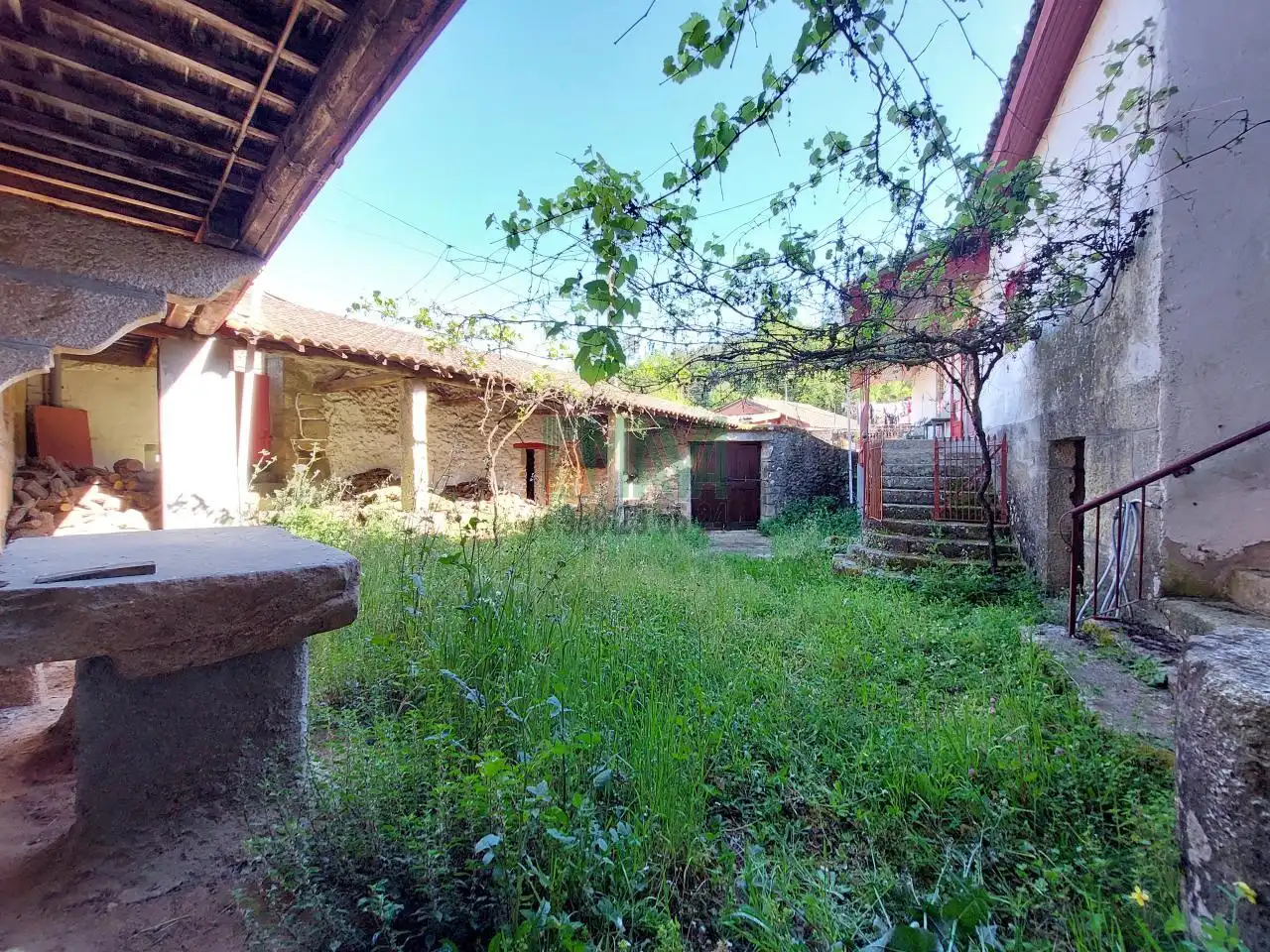 Jardí de Casa o xalet en venda en Castrelo de Miño amb Jardí privat i Balcó