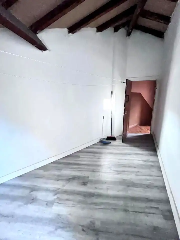 Piso en venta en Vitoria - Gasteiz con Calefacción, Trastero y Amueblado