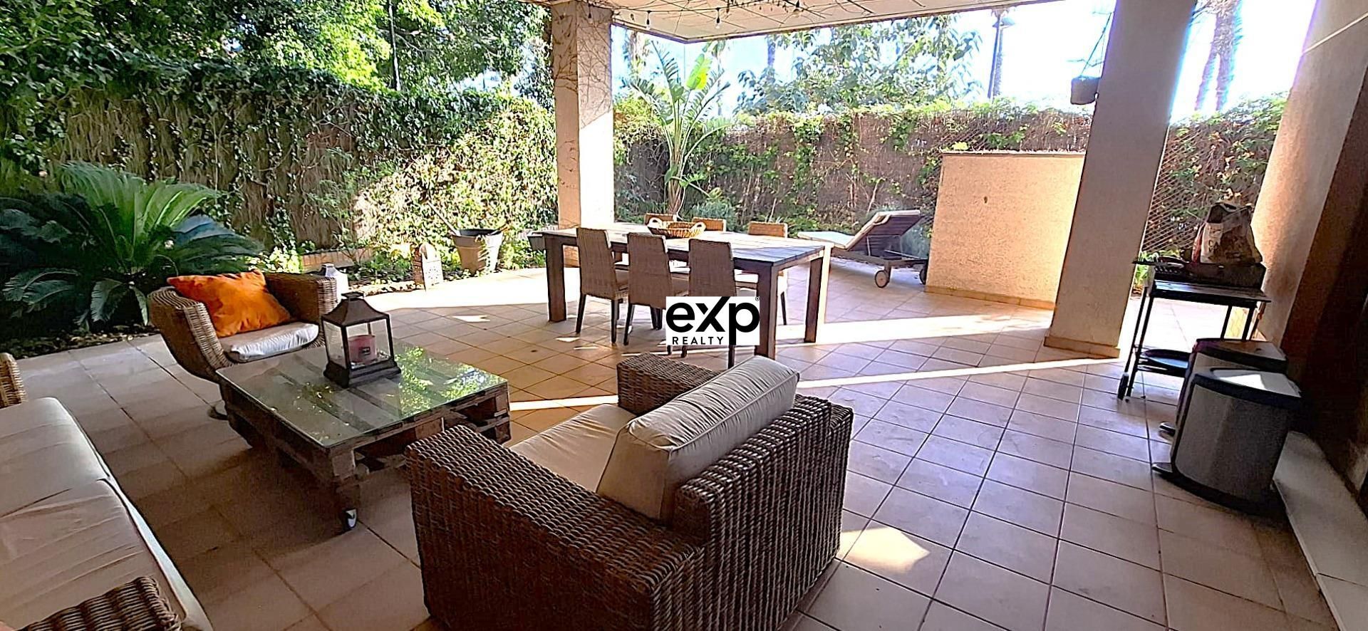 Terrassa de Dúplex de lloguer en  Valencia Capital amb Aire condicionat, Jardí privat i Terrassa
