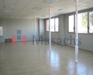 Office to rent in Rubí  with Air Conditioner