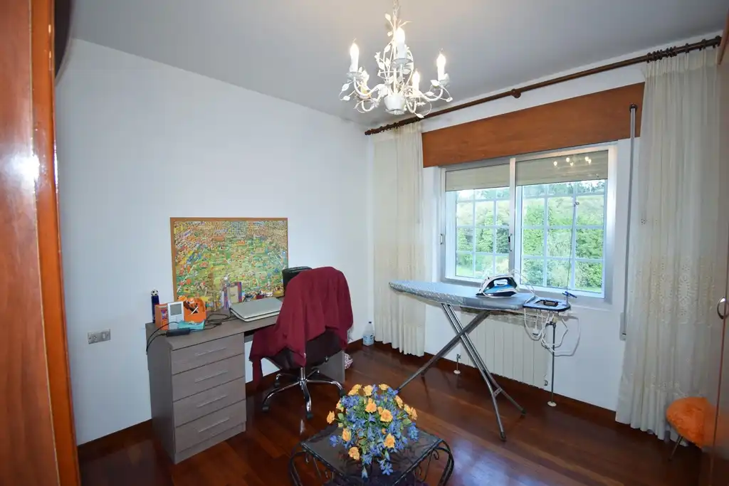 Dormitori de Casa o xalet en venda en Fene amb Jardí privat, Terrassa i Moblat