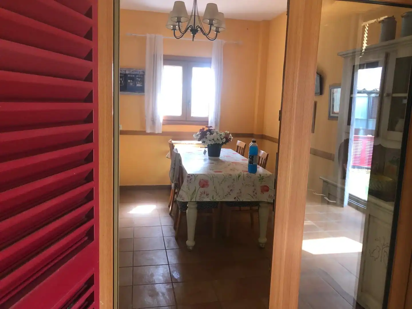 Menjador de Casa o xalet en venda en Chiclana de la Frontera amb Aire condicionat, Calefacció i Jardí privat