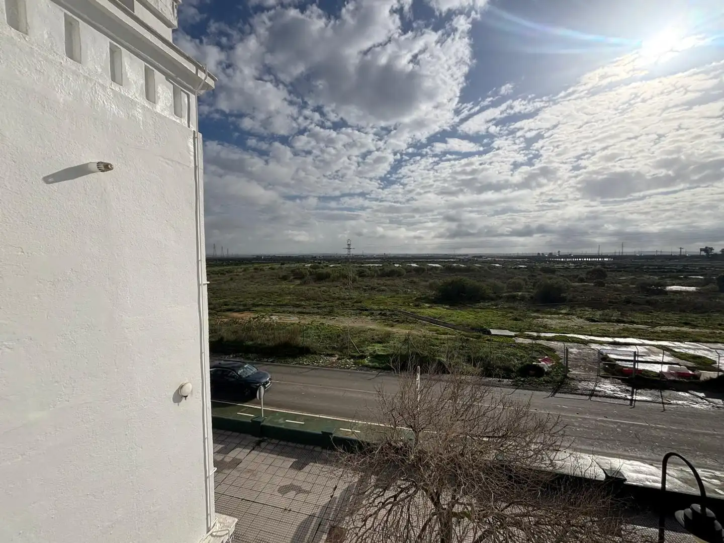 Vista exterior de Pis en venda en San Fernando amb Balcó