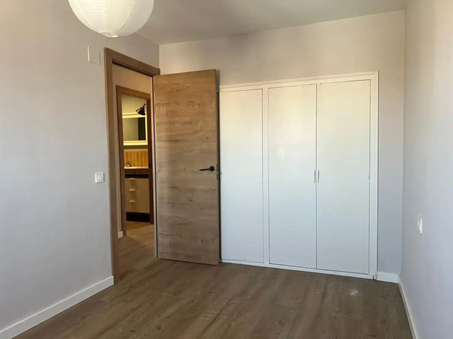 Bedroom of Duplexes for sale in Barcelona  with Air Conditioner, Heating and Parquet flooring
