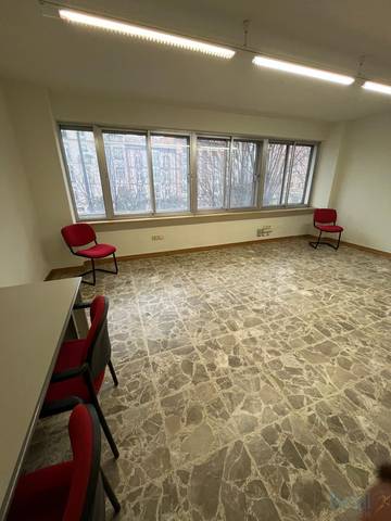 Oficina en Alquiler en  DEL CID CAMPEADOR en Los Vadillos - R. Sanitaria - Pozanos