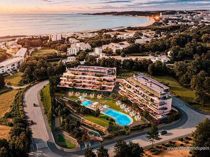 Vista exterior de Apartament en venda en Mijas amb Aire condicionat i Terrassa