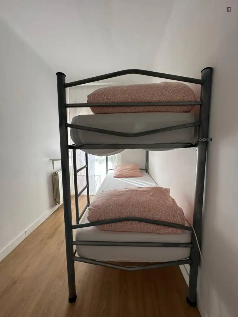 Schlafzimmer von Wohnungen zur untervermieten in Badalona mit Heizung, Möbliert und Internet