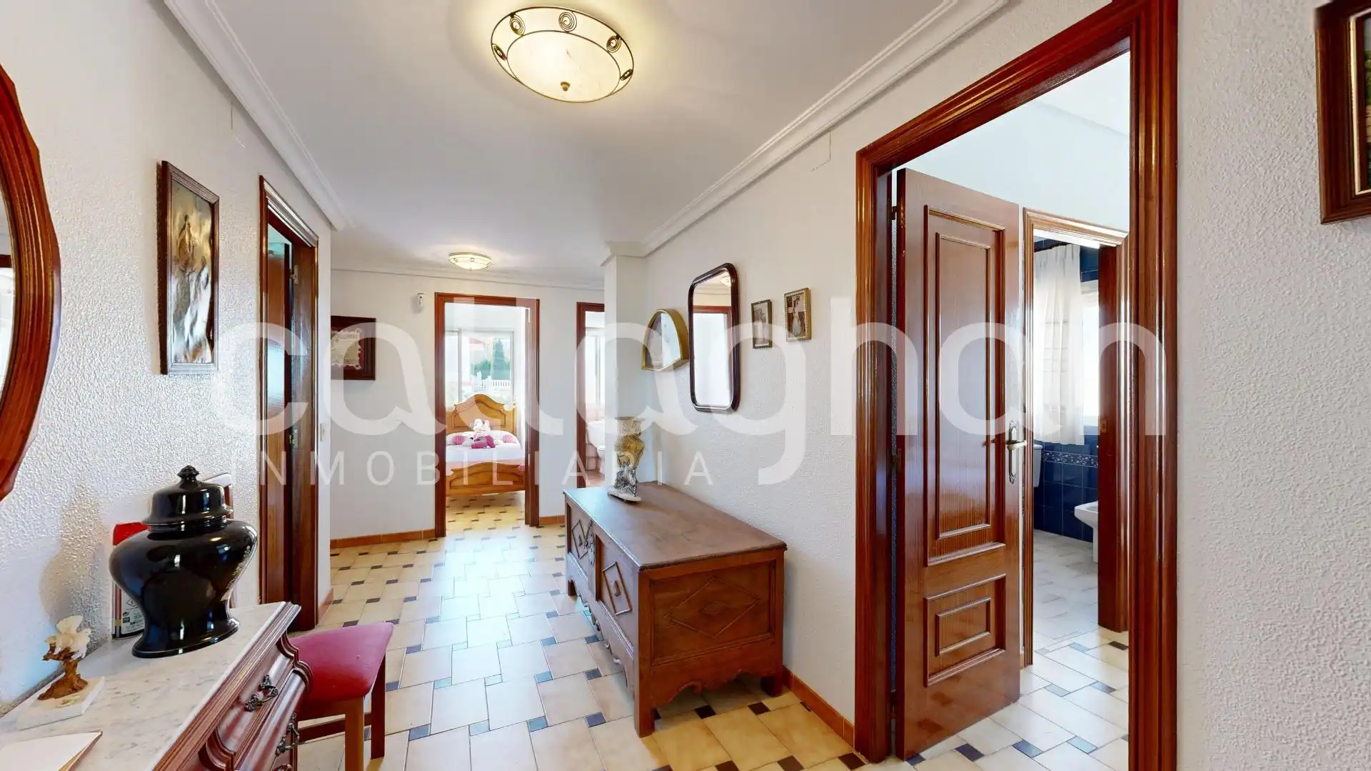 Casa o xalet en venda en Chiva amb Aire condicionat, Jardí privat i Terrassa