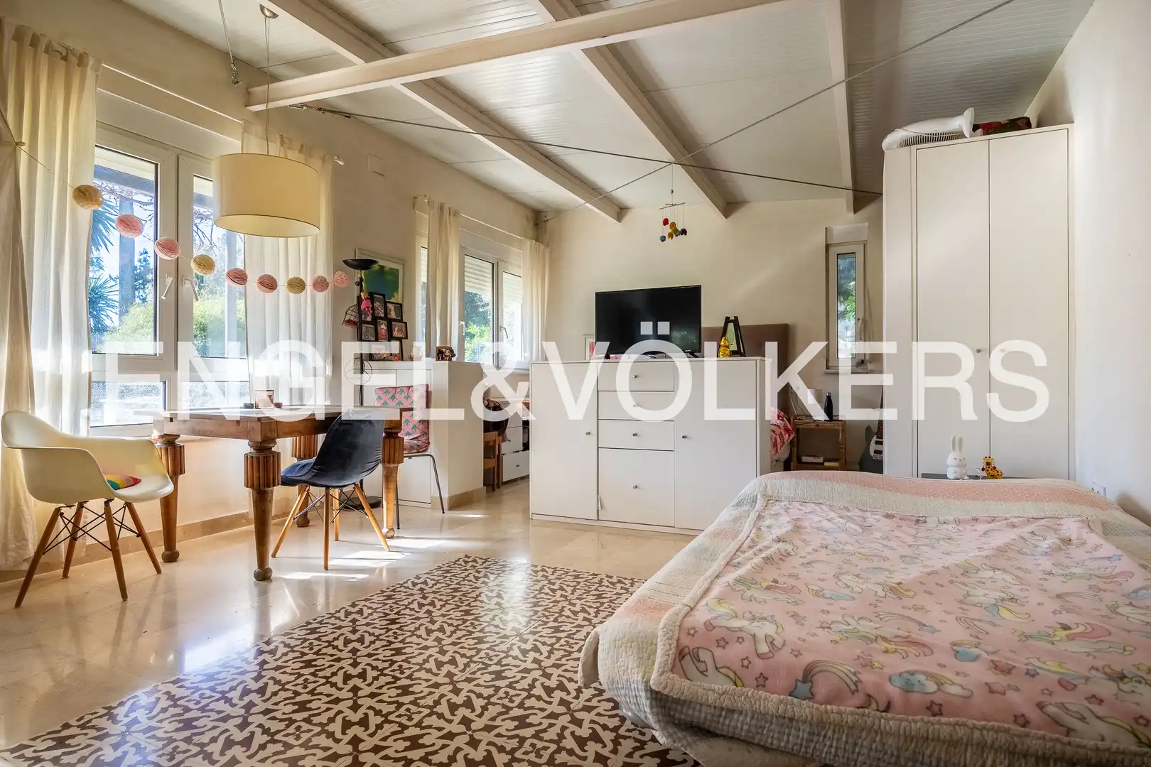 Exterior view of Houses for sale in Valencina de la Concepción  with Air Conditioner, Heating and Private garden