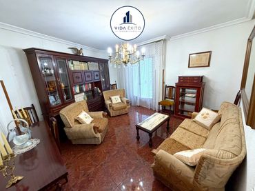 Appartement avec balcon à vendre à San Bartolomé - Millán de Priego