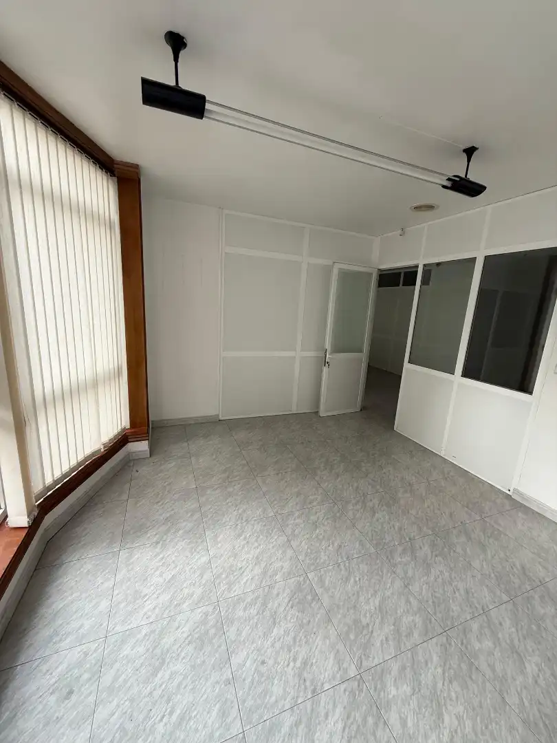 Office space to rent in Rúa de Benito Corbal, imagen 8