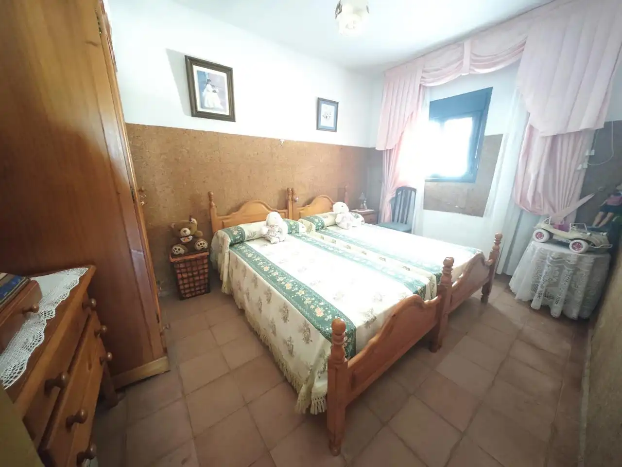 Houses for sale in PAJARES DE LA RIVERA, Riolobos